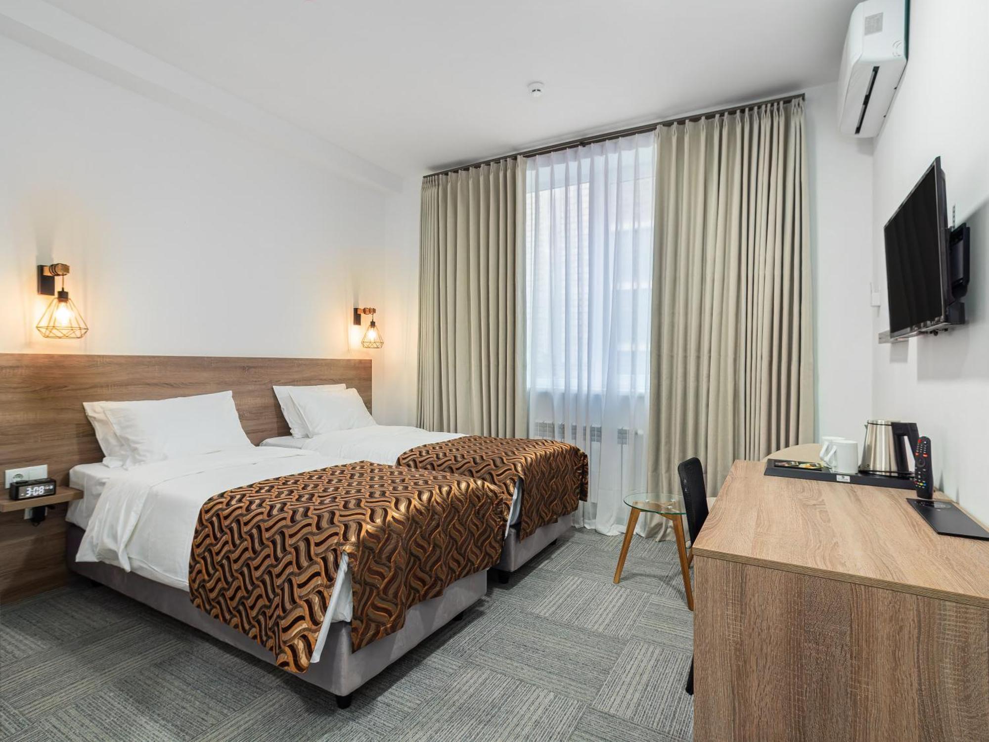 Ta Collection Hotel คีชีเนา ภายนอก รูปภาพ
